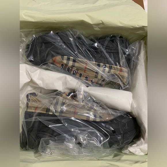 Burberry Arthur Check Chunky Sneakers (Woman) - Picture 7 of 13